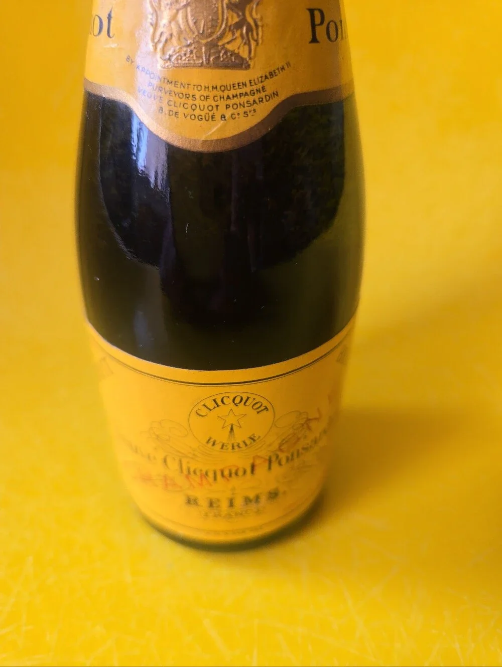 Veuve Clicquot Champagne vintage pan